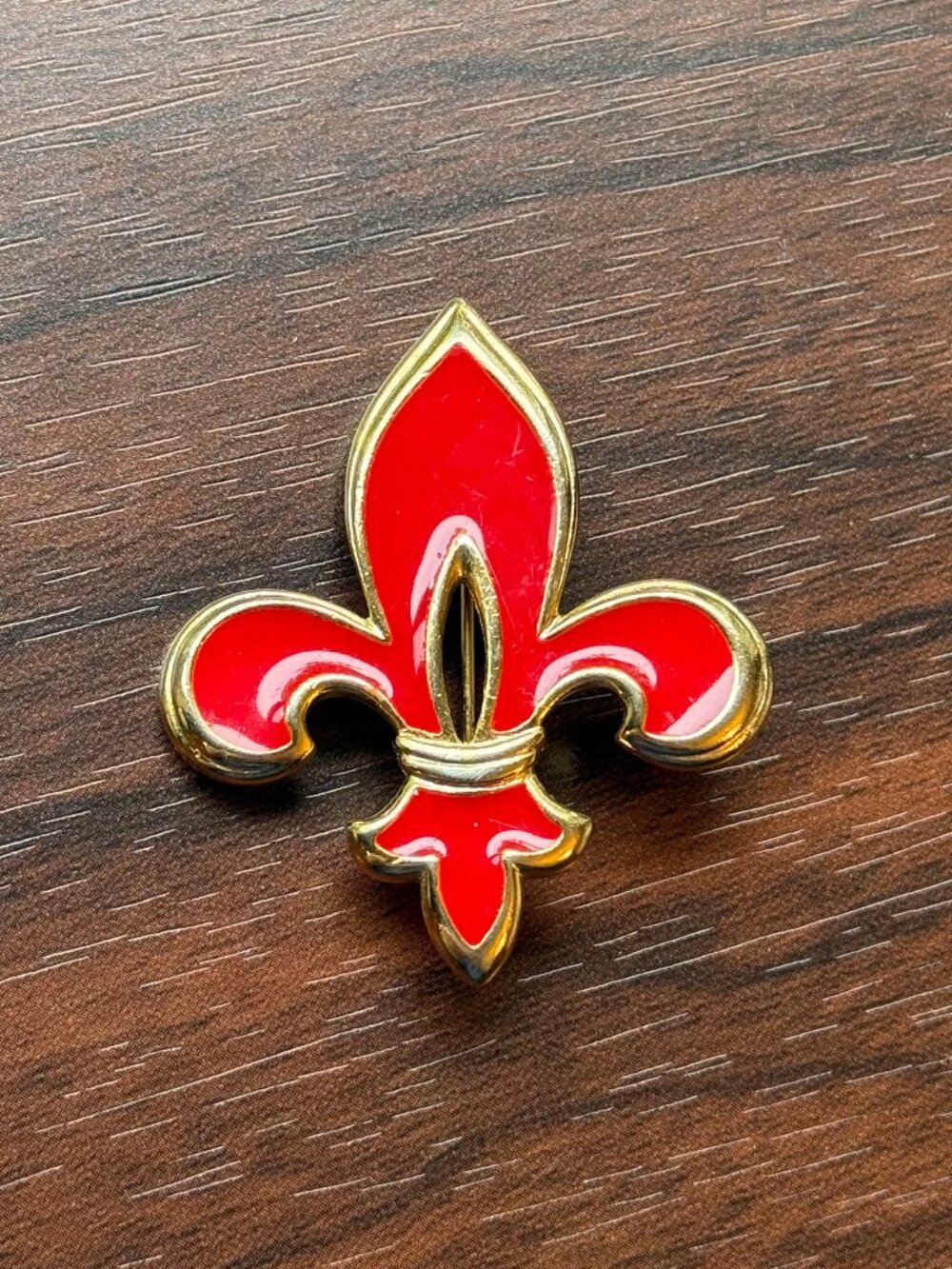 Vintage Fleur de Lis Brooch in Red Enamel and Gold Tone